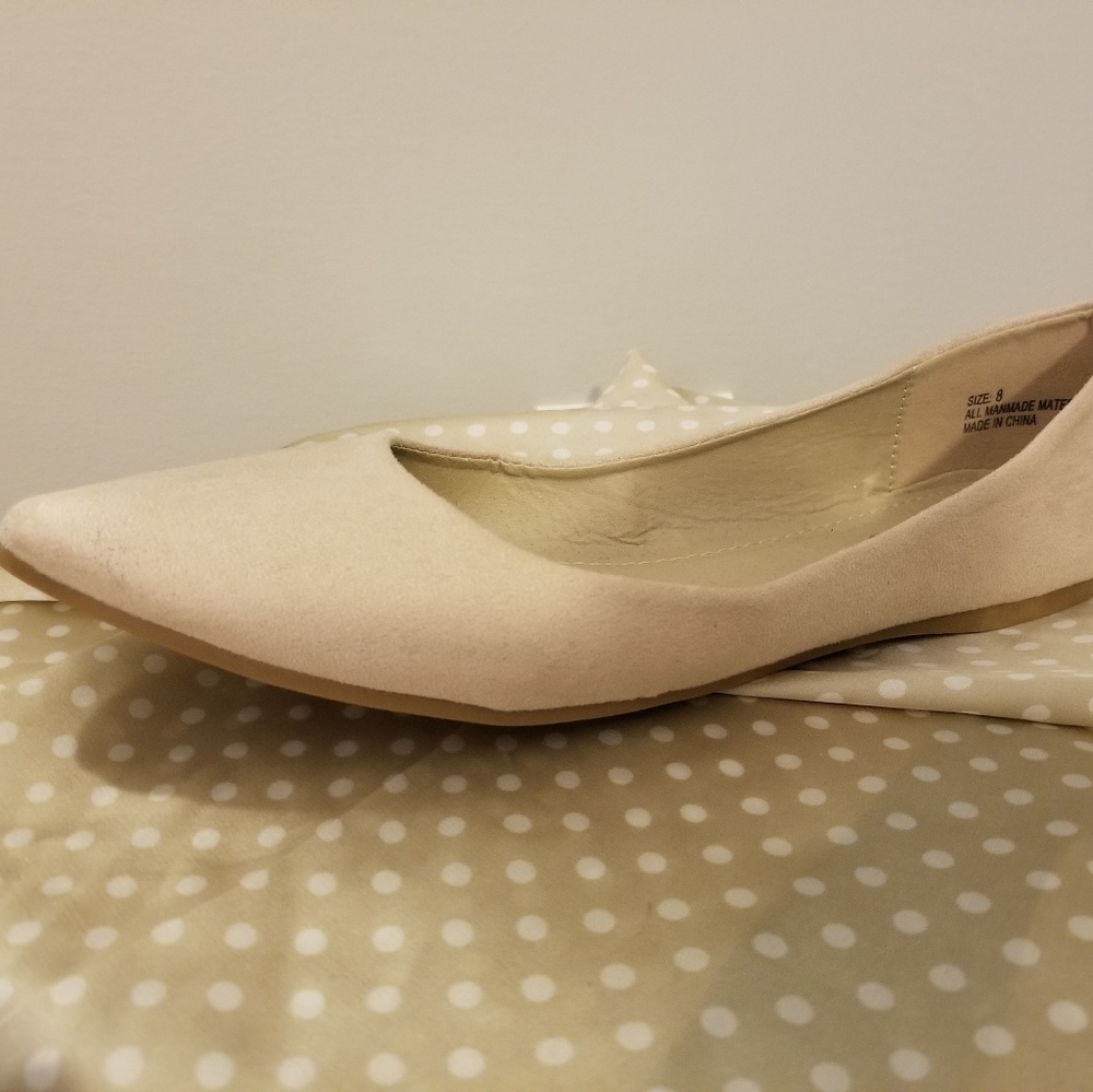 Lulus Nude Flat
